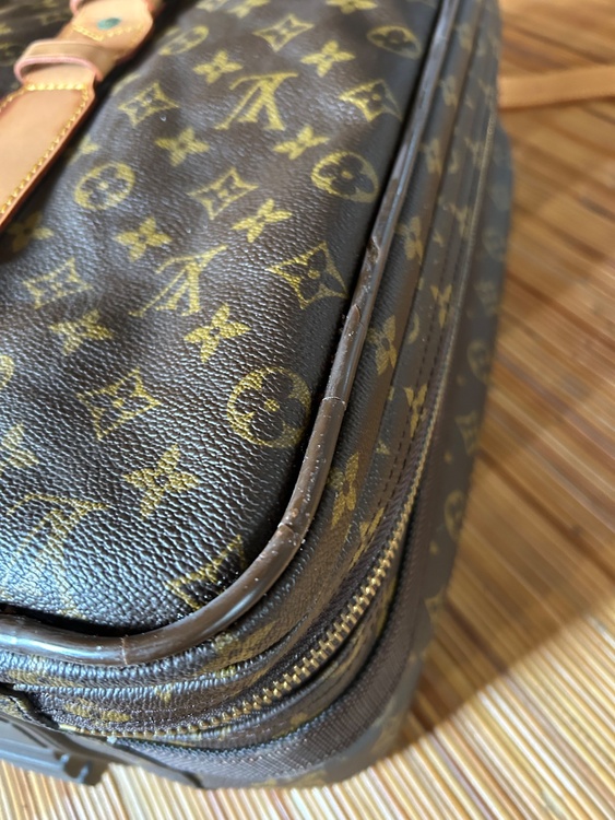 ルイヴィトン モノグラム （ブランドバッグ）の商品画像 - 査定依頼日：2026年3月22日 - 最高査定価格：30,000円