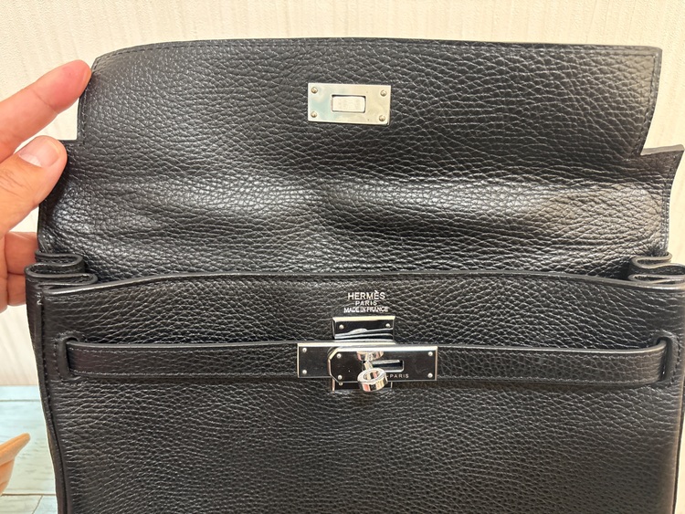 エルメス ケリー （ブランドバッグ）の商品画像 - 査定依頼日：2025年11月30日 - 最高査定価格：2,250,000円