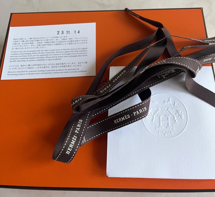  インザループヴェルソ（ブランドバッグ）の商品画像 - 査定依頼日：2026年2月9日 - 最高査定価格：300,000円