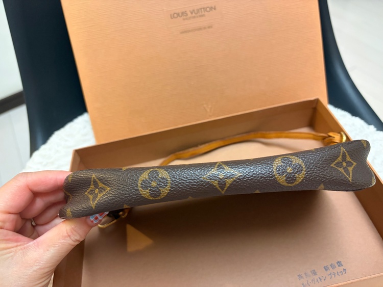 モノグラム ポシェットアクセソワール アクセサリーポーチ　AR1918（ブランド財布・小物）の商品画像 - 査定依頼日：2026年8月12日 - 最高査定価格：36,000円