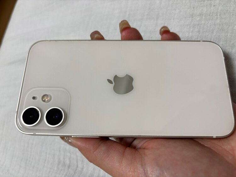 iPhone12mini（スマホ）の商品画像 - 査定依頼日：2025年5月11日 - 最高査定価格：20,000円