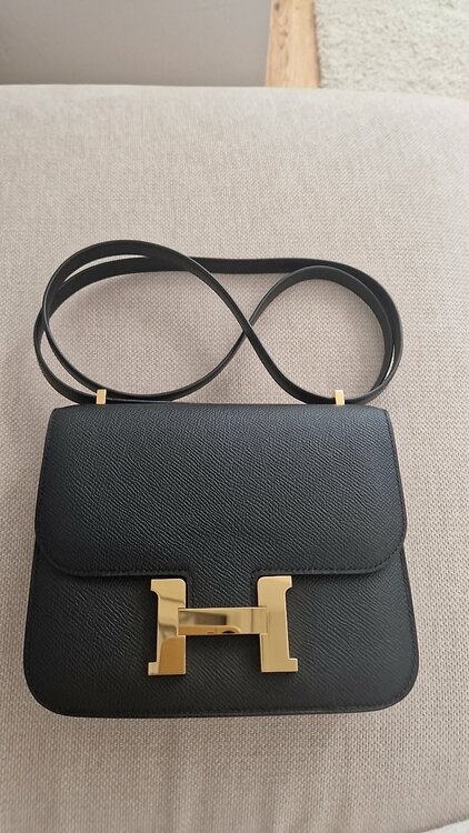 エルメス コンスタンス （ブランドバッグ）の商品画像 - 査定依頼日：2026年3月24日 - 最高査定価格：1,600,000円