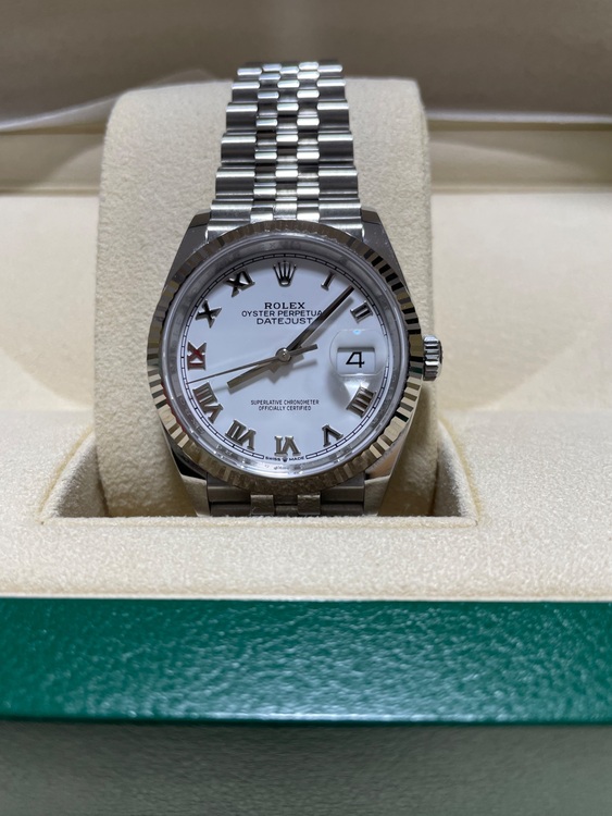 OYSTER PERPETUAL DATEJUST（高級時計）の商品画像 - 査定依頼日：2025年6月4日 - 最高査定価格：1,410,000円