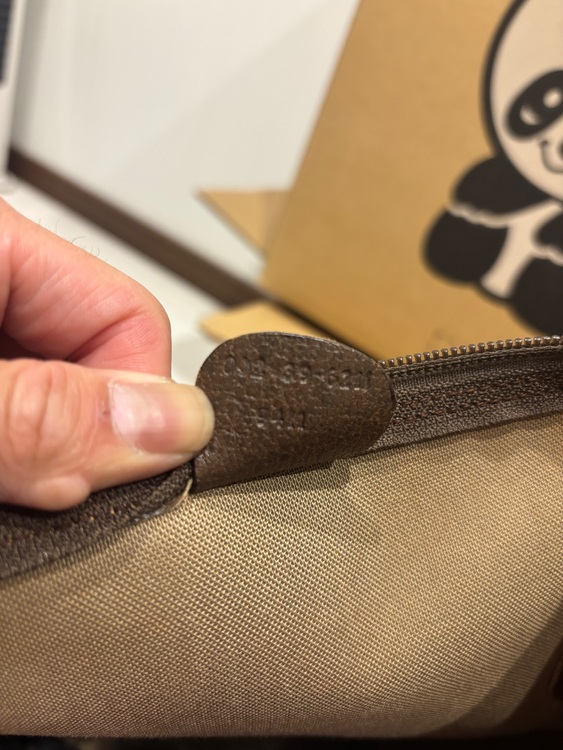 GUCCI GGキャンバス トートバッグ（ウェビングライン付き）（ブランドバッグ）の商品画像 - 査定依頼日：2025年11月6日 - 最高査定価格：10,000円