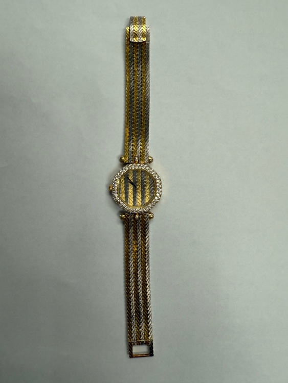 その他 ヴァン クリーフ＆アーペル （高級時計）の商品画像 - 査定依頼日：2025年10月2日 - 最高査定価格：1,700,000円