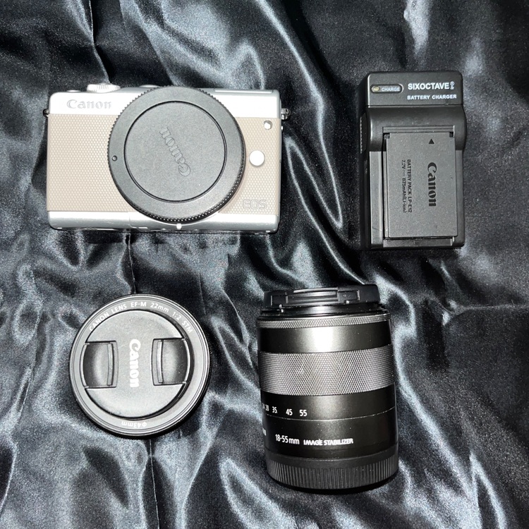 ミラーレス一眼（カメラ）の商品画像 - 査定依頼日：2025年10月15日 - 最高査定価格：30,000円