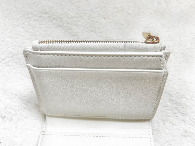 ディオール  （ブランドバッグ）の商品画像 - 査定依頼日：2025年4月21日 - 最高査定価格：30,000円