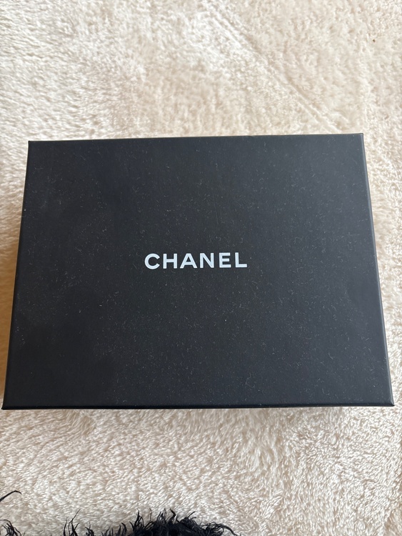 わからない（ブランド財布・小物）の商品画像 - 査定依頼日：2026年1月31日 - 最高査定価格：60,000円