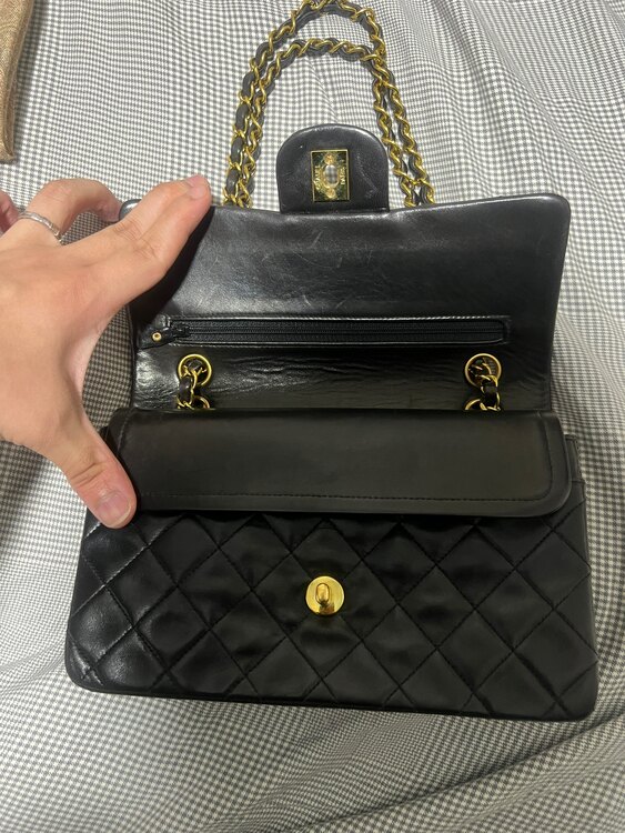 シャネル マトラッセ （ブランドバッグ）の商品画像 - 査定依頼日：2025年2月8日 - 最高査定価格：500,000円