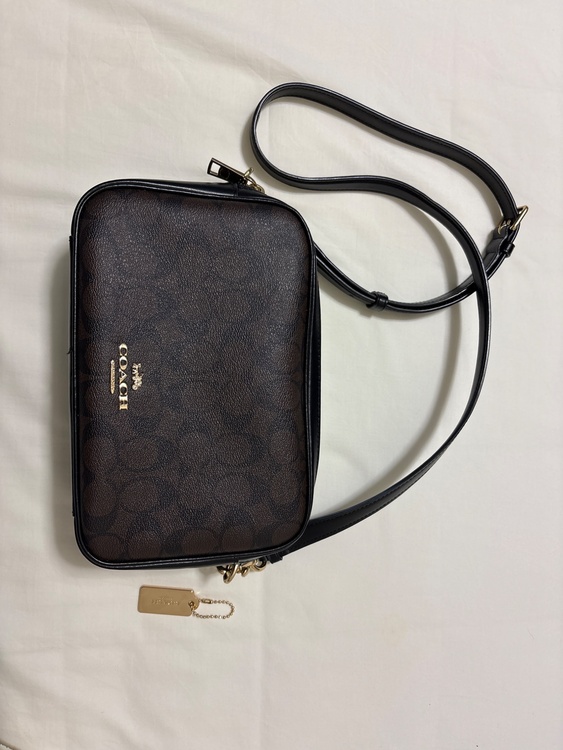 ショルダーバッグ（古着・ファッション）の商品画像 - 査定依頼日：2026年4月26日 - 最高査定価格：100,000円