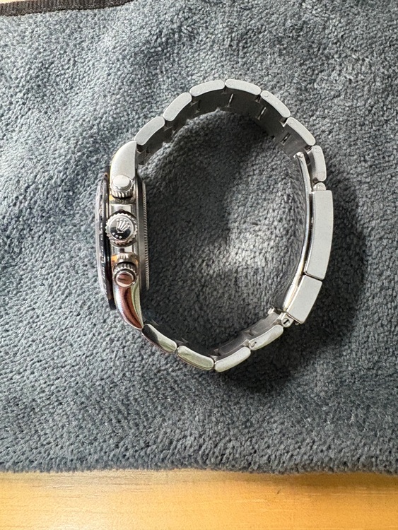 ロレックス デイトナ （高級時計）の商品画像 - 査定依頼日：2025年10月3日 - 最高査定価格：4,400,000円