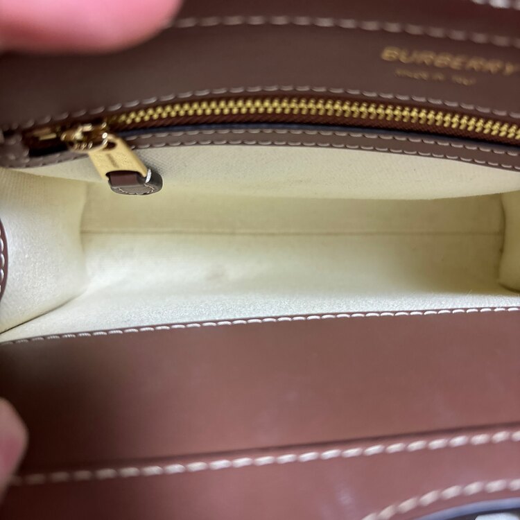 その他 バーバリー （ブランドバッグ）の商品画像 - 査定依頼日：2025年3月12日 - 最高査定価格：40,000円