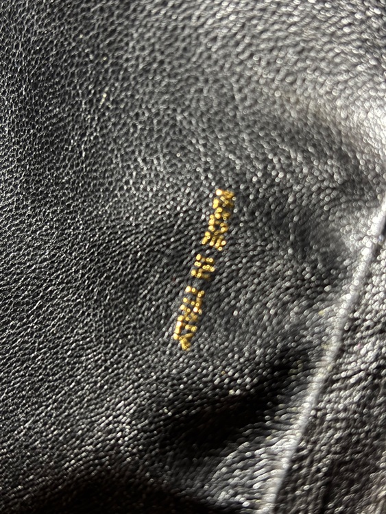 フリンジチェーンショルダー（ブランドバッグ）の商品画像 - 査定依頼日：2025年6月15日 - 最高査定価格：150,000円