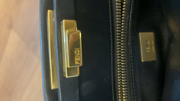 フェンディ  （ブランドバッグ）の商品画像 - 査定依頼日：2025年2月20日 - 最高査定価格：125,000円