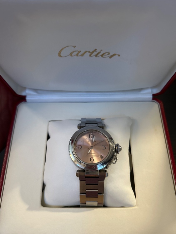 カルティエ パシャ 707502Lw（高級時計）の商品画像 - 査定依頼日：2025年12月28日 - 最高査定価格：280,000円