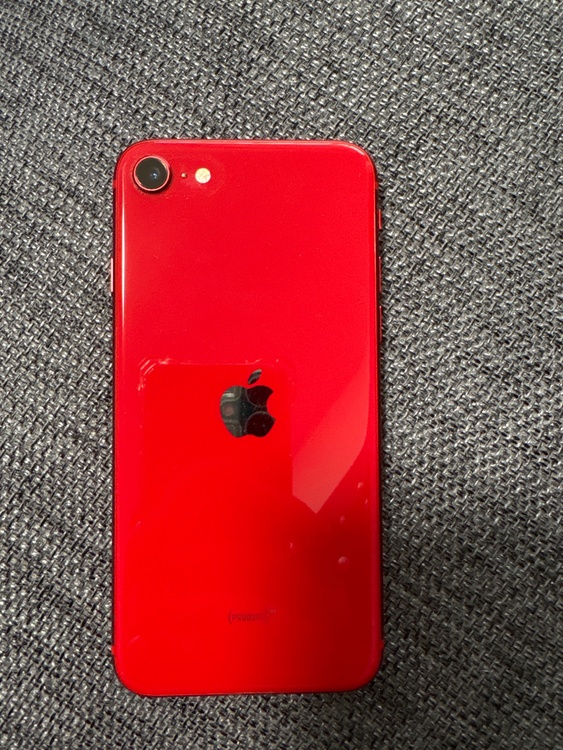 iPhone SE (第 3 世代) 128GB au（スマホ）の商品画像 - 査定依頼日：2026年5月7日 - 最高査定価格：24,000円