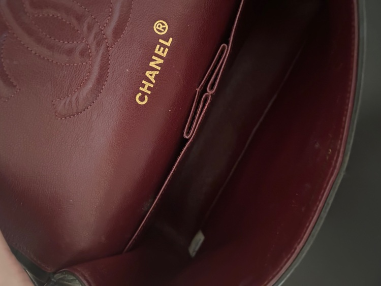 デカマトラッセ（ブランドバッグ）の商品画像 - 査定依頼日：2025年9月29日 - 最高査定価格：350,000円