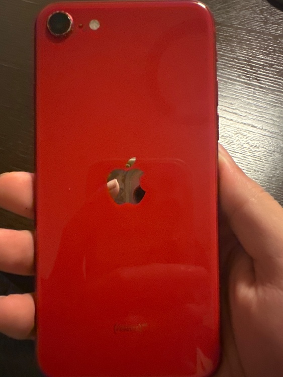 iPhoneSE、ＭＸＤ22J／A（スマホ）の商品画像 - 査定依頼日：2026年9月10日 - 最高査定価格：12,000円