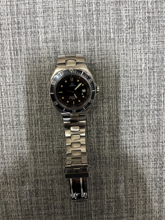 シーマスタープロフェッショナル200（高級時計）の商品画像 - 査定依頼日：2026年2月12日 - 最高査定価格：90,000円