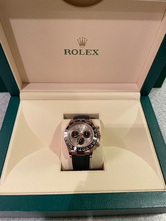 ロレックス デイトナ 11651（高級時計）の商品画像 - 査定依頼日：2025年6月11日 - 最高査定価格：6,000,000円