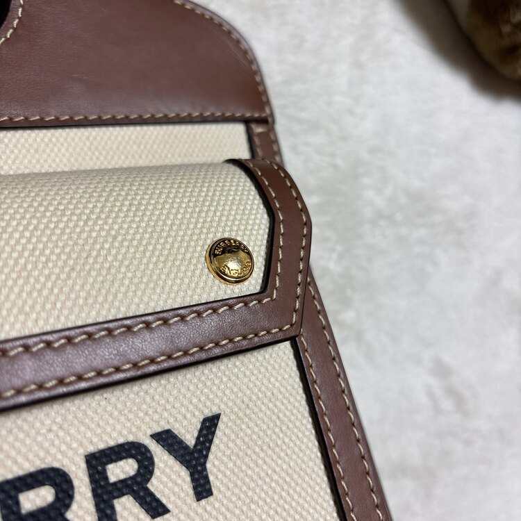 その他 バーバリー （ブランドバッグ）の商品画像 - 査定依頼日：2025年3月12日 - 最高査定価格：40,000円