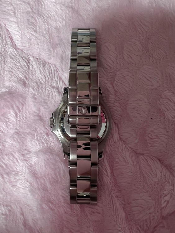 ロレックス ヨットマスター ロレックスのヨットマスター（Ref169622 （高級時計）の商品画像 - 査定依頼日：2026年2月3日 - 最高査定価格：750,000円