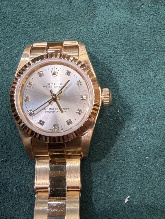 ロレックス デイトナ 76198g（高級時計）の商品画像 - 査定依頼日：2025年12月26日 - 最高査定価格：1,700,000円