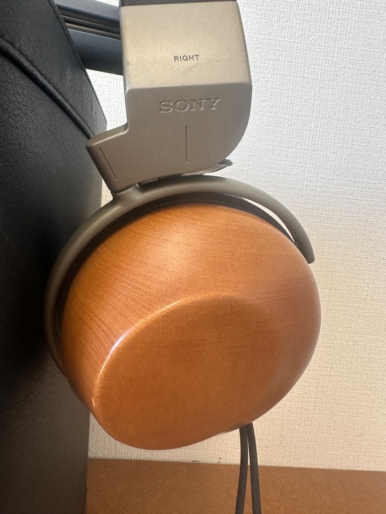 MDR-R10（オーディオ・スピーカー）の商品画像 - 査定依頼日：2026年8月25日 - 最高査定価格：580,000円