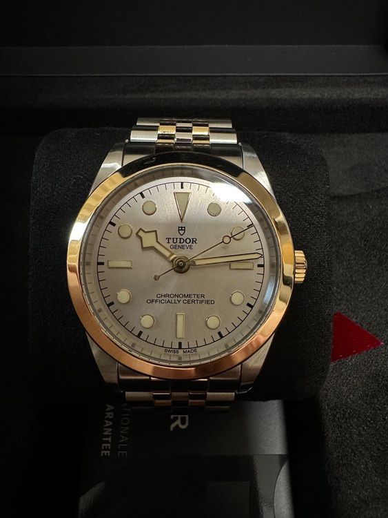 ブラックベイ39S&G（高級時計）の商品画像 - 査定依頼日：2025年9月2日 - 最高査定価格：550,000円