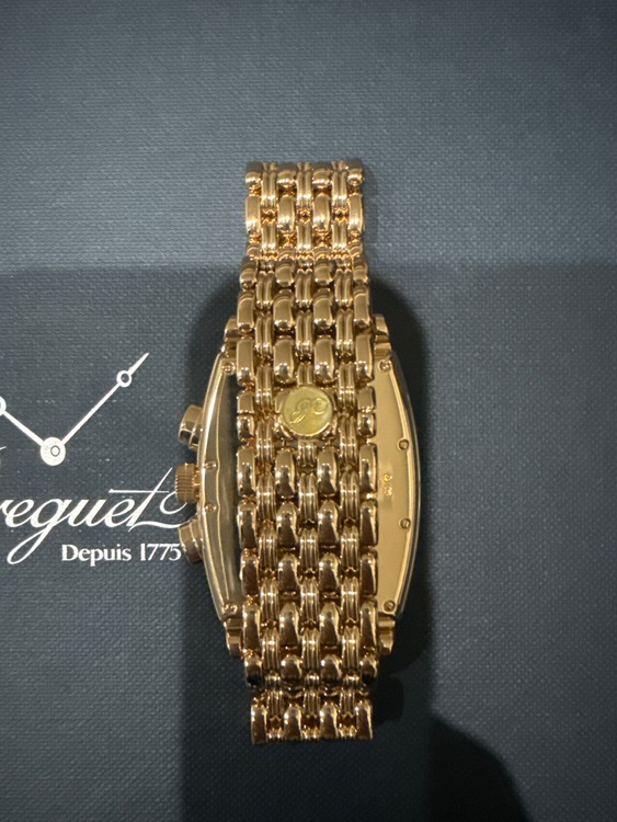 ヘリテージクロノグラフ（高級時計）の商品画像 - 査定依頼日：2025年10月9日 - 最高査定価格：3,100,000円