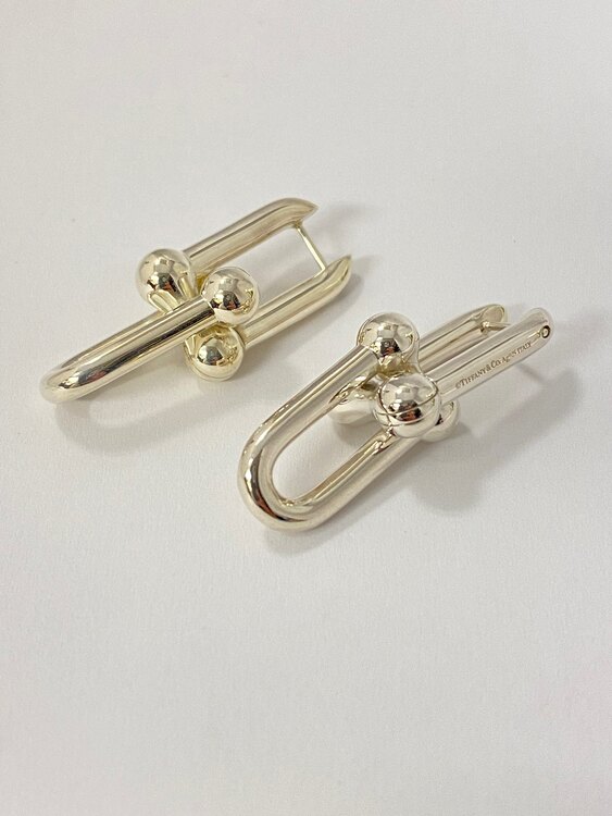 ティファニー　ハードウェア　ラージリンクシルバーピアス定価225,500円 未使（金・貴金属）の商品画像 - 査定依頼日：2023年12月15日 - 最高査定価格：67,000円