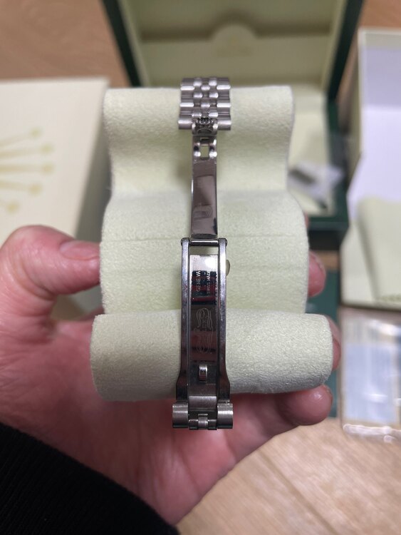 ロレックス その他 （高級時計）の商品画像 - 査定依頼日：2025年3月28日 - 最高査定価格：1,300,000円