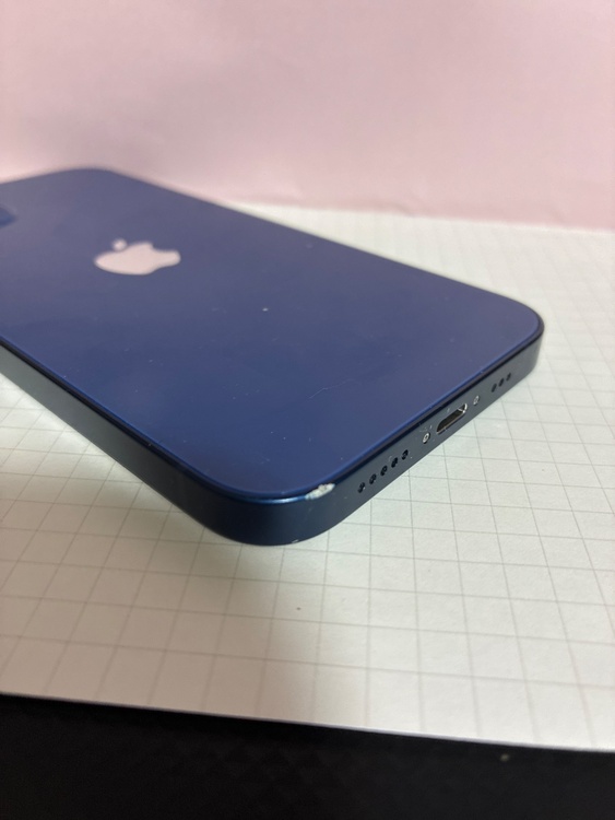 iPhone 12 128GB SIMフリー（スマホ）の商品画像 - 査定依頼日：2026年2月27日 - 最高査定価格：27,000円