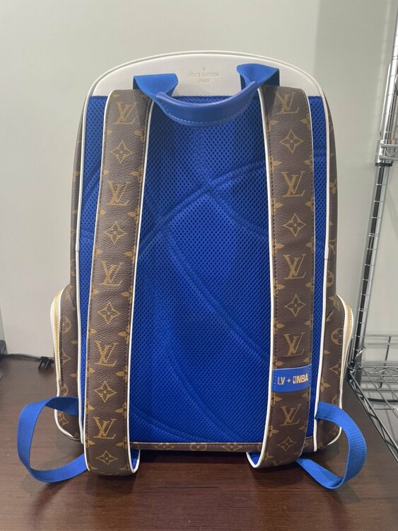 ルイヴィトン モノグラム （ブランドバッグ）の商品画像 - 査定依頼日：2026年3月1日 - 最高査定価格：300,000円