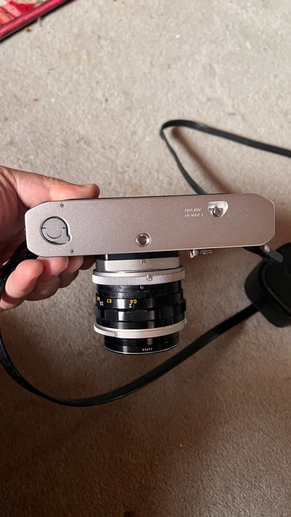 Canonのフィルムカメラ FT QL、Canon FL50mm/1:14の レ（カメラ）の商品画像 - 査定依頼日：2026年4月15日 - 最高査定価格：100,000円