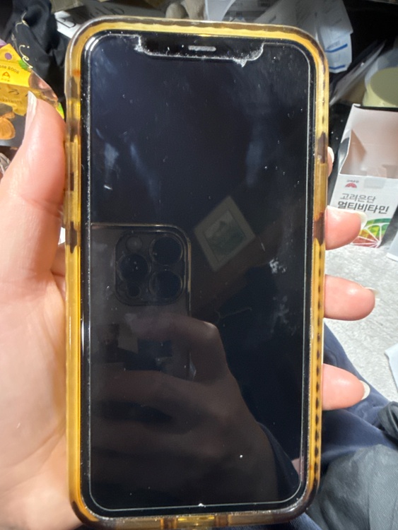 MWC92J/A（スマホ）の商品画像 - 査定依頼日：2026年3月17日 - 最高査定価格：40,000円