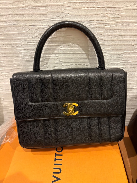 CHANELハンドバック（ブランドバッグ）の商品画像 - 査定依頼日：2026年4月21日 - 最高査定価格：220,000円