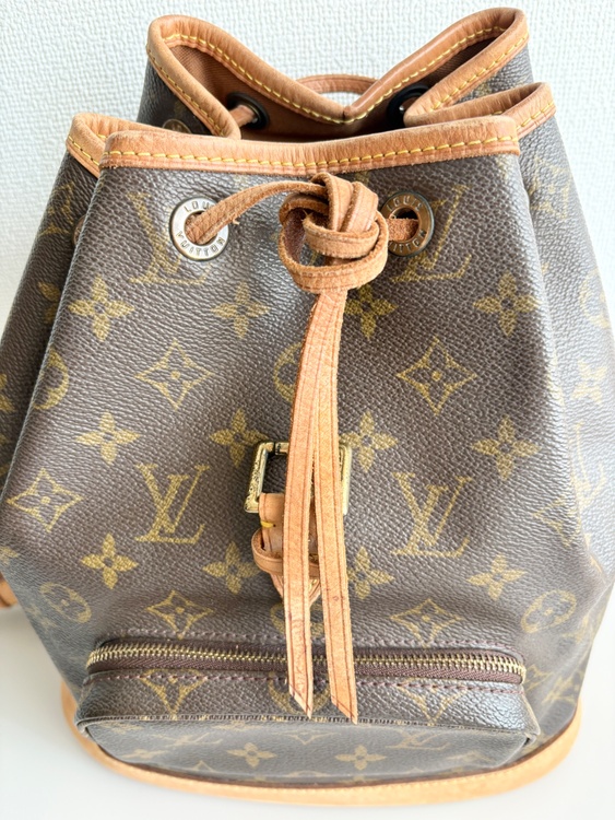 モンスリMM（ブランドバッグ）の商品画像 - 査定依頼日：2026年4月24日 - 最高査定価格：100,000円