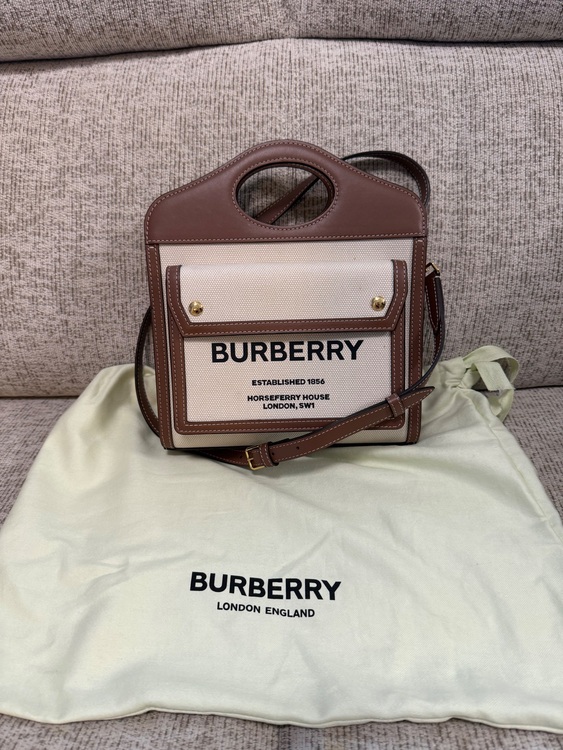 ミニポケットバッグ（ブランドバッグ）の商品画像 - 査定依頼日：2025年9月20日 - 最高査定価格：30,000円