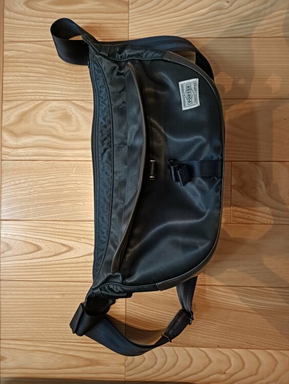 PORTER SACS BAR ポーター サックスバー 383-05714 ナイ（ブランドバッグ）の商品画像 - 査定依頼日：2026年3月1日 - 最高査定価格：1,000円