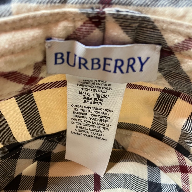 8075650（ブランド財布・小物）の商品画像 - 査定依頼日：2026年4月7日 - 最高査定価格：3,000円