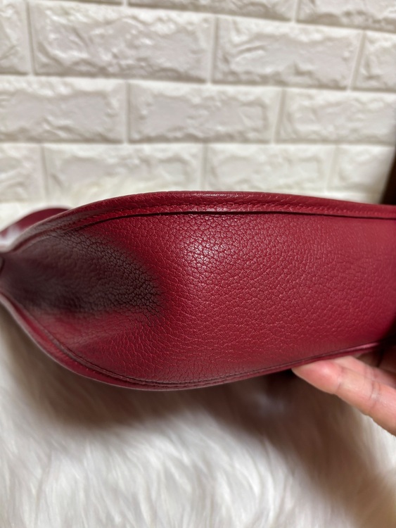 エルメス　エブリン1GM  トリヨンクレマンス　 ルージュアッシュ　⬜︎O（ブランドバッグ）の商品画像 - 査定依頼日：2025年10月30日