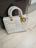 ディオール  （ブランドバッグ）の商品画像 - 査定依頼日：2025年11月17日 - 最高査定価格：230,000円