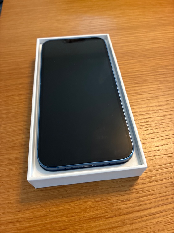 iPhone iPhone 13 128GB 楽天モバイル（スマホ）の商品画像 - 査定依頼日：2026年6月13日 - 最高査定価格：40,000円