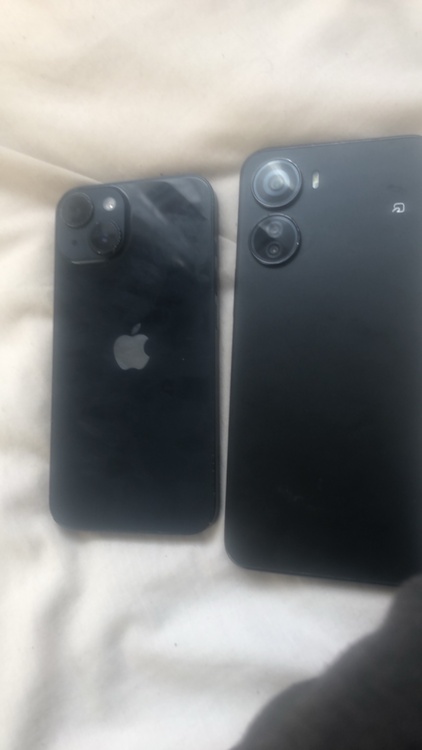 アイホン14（スマホ）の商品画像 - 査定依頼日：2025年12月4日 - 最高査定価格：100,000円