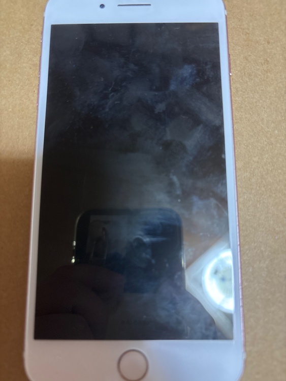 iPhone7plus（スマホ）の商品画像 - 査定依頼日：2026年5月20日 - 最高査定価格：4,500円