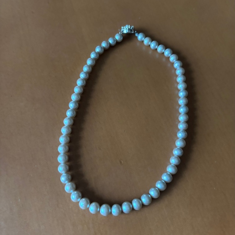 真珠　シルバーパールネックレス（金・貴金属）の商品画像 - 査定依頼日：2025年10月11日 - 最高査定価格：30,000円