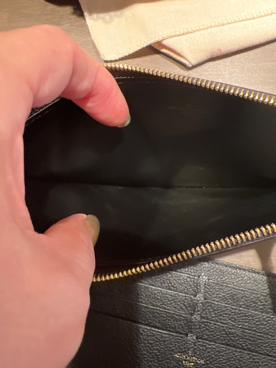 ポシェットフェリシー（ブランドバッグ）の商品画像 - 査定依頼日：2025年6月23日 - 最高査定価格：170,000円