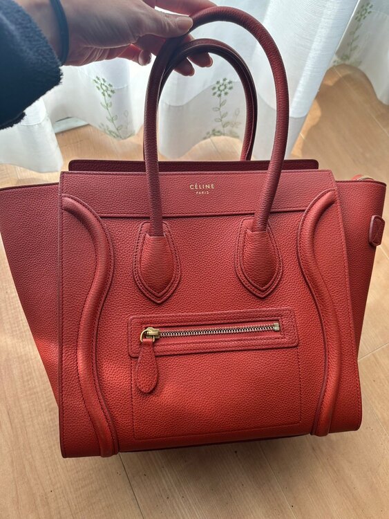 セリーヌ  （ブランドバッグ）の商品画像 - 査定依頼日：2024年12月20日 - 最高査定価格：80,000円