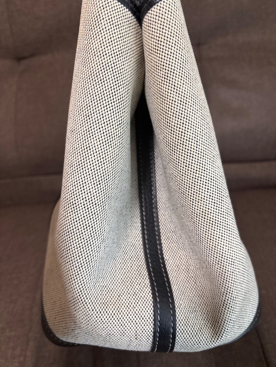 エルメス ガーデンパーティ （ブランドバッグ）の商品画像 - 査定依頼日：2025年9月3日 - 最高査定価格：350,000円